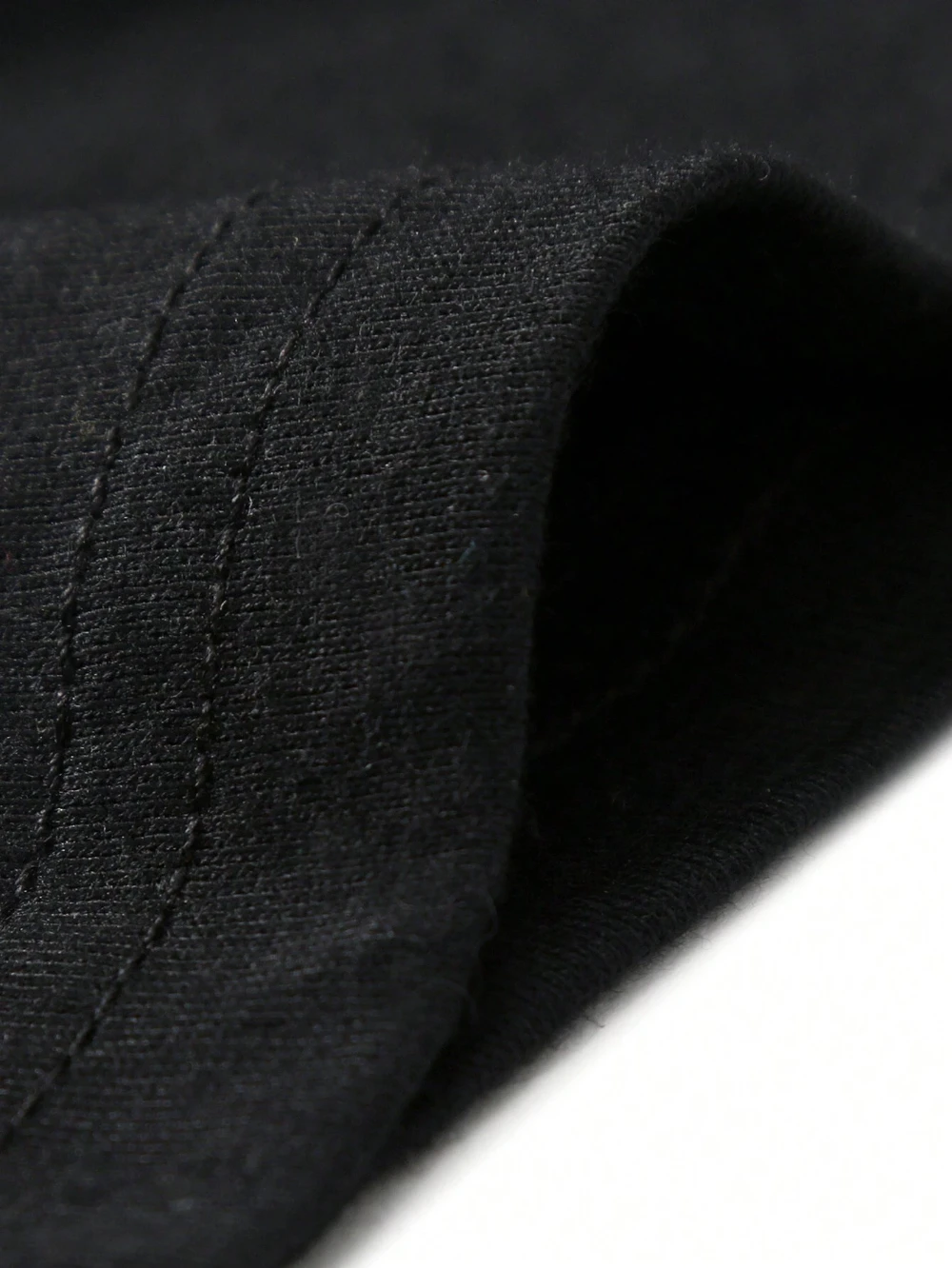 T-shirt fabric detail