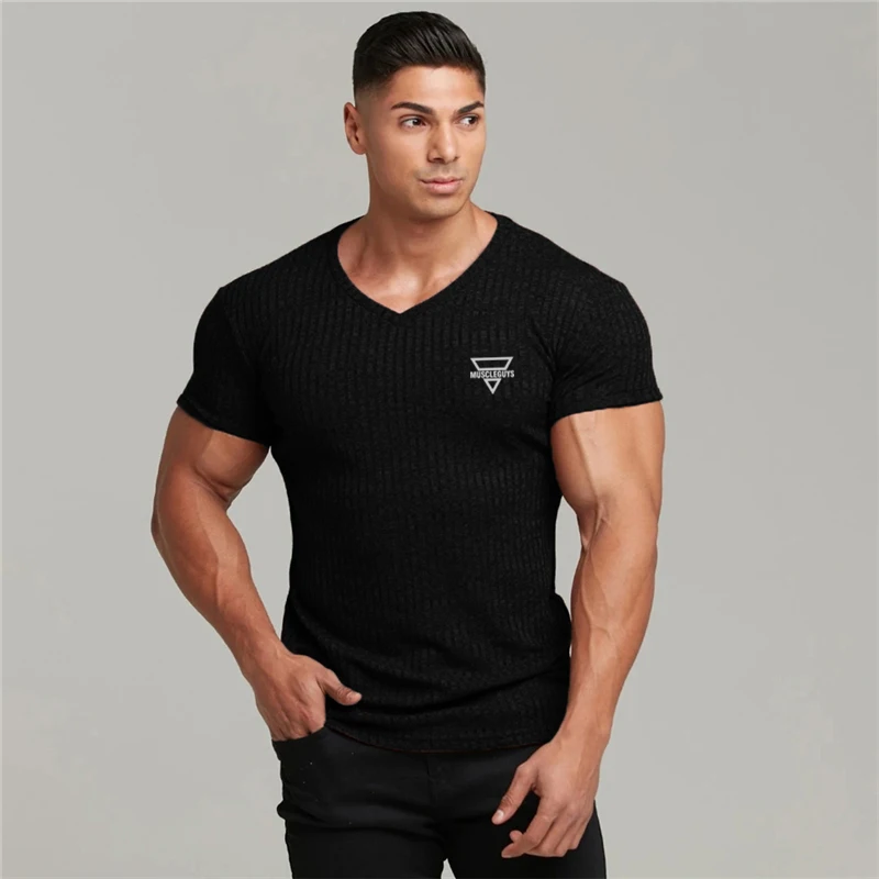 Männer Bodybuilding V-ausschnitt Kurzarm Shirt Gym Fitness Muskel Slim Fit Stricken Streifen T-shirt Atmungsaktiv Schnell Trocknend Summrt Kleidung