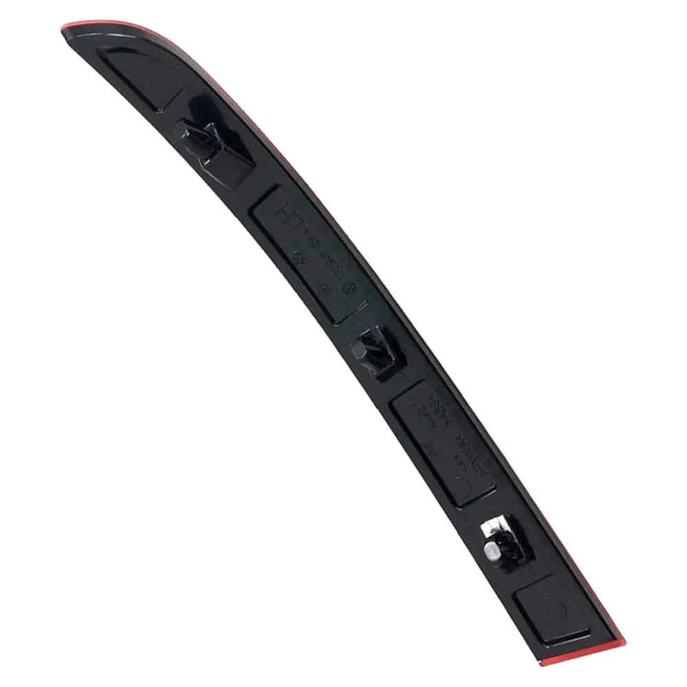 Bumper Reflector Light For VW Touran 2006 2007 2008 2009 2010 Car-Styling Rear Bumper Reflector Light 1T0945105A 1T0945106A Car Bumper Spoiler Bumper Strip Car Rear Bumper Lip Car Rear Bumper Cover