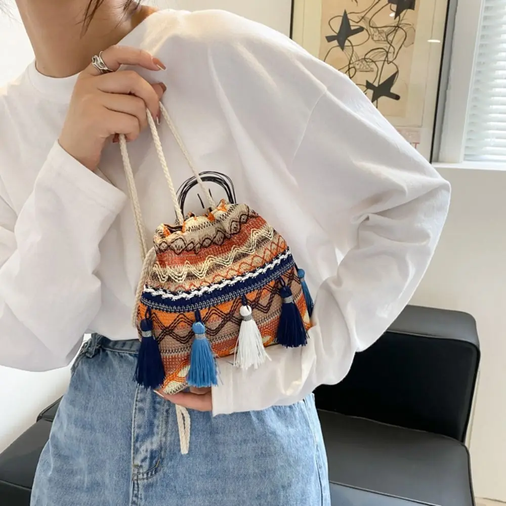

Woven Bag Printing Bohemian Embroidery Fringe Cloth Handbag Drawstring Bag Crossbody Bags Women Shoulder Bag Ethnic Style Bag