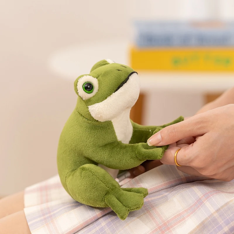 Mini Summer Frog Plush Toys 12cm Lifelike Big Eyes Frog Doll Soft Stuffed Palm Pets Office Desktop Companion Cute Kids Toys