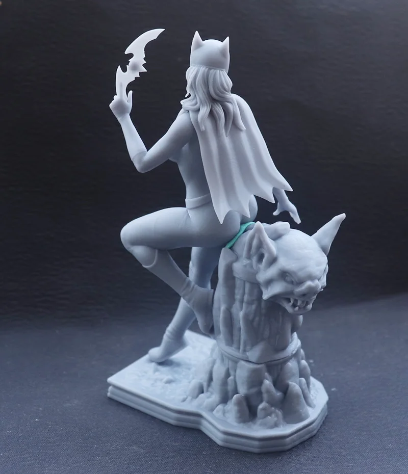 1/24 75mm 1/18 100mm Resin Model The Bat Girl Figure Unpainted No Color RW-1057