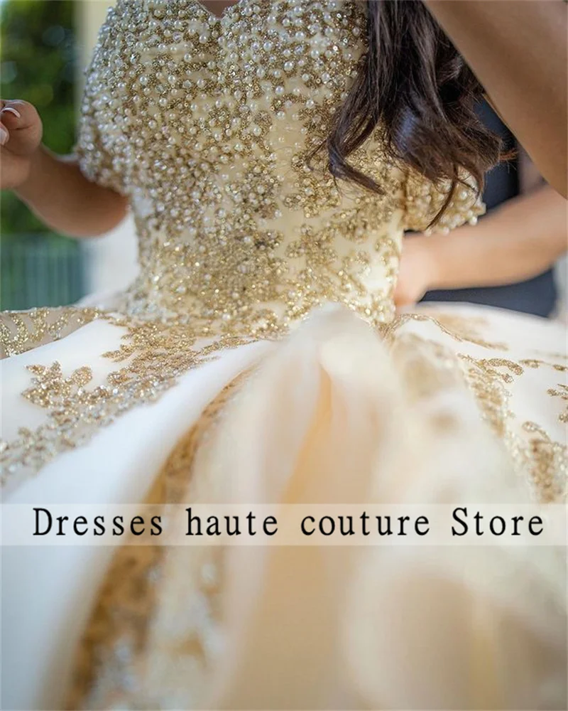 Luxury Gold Pearls Lace Quinceanera Dresses Off Shoulder Ball Gown Corset Birthday Party Dress Vestidos De 15 Quincea&ntilde;era