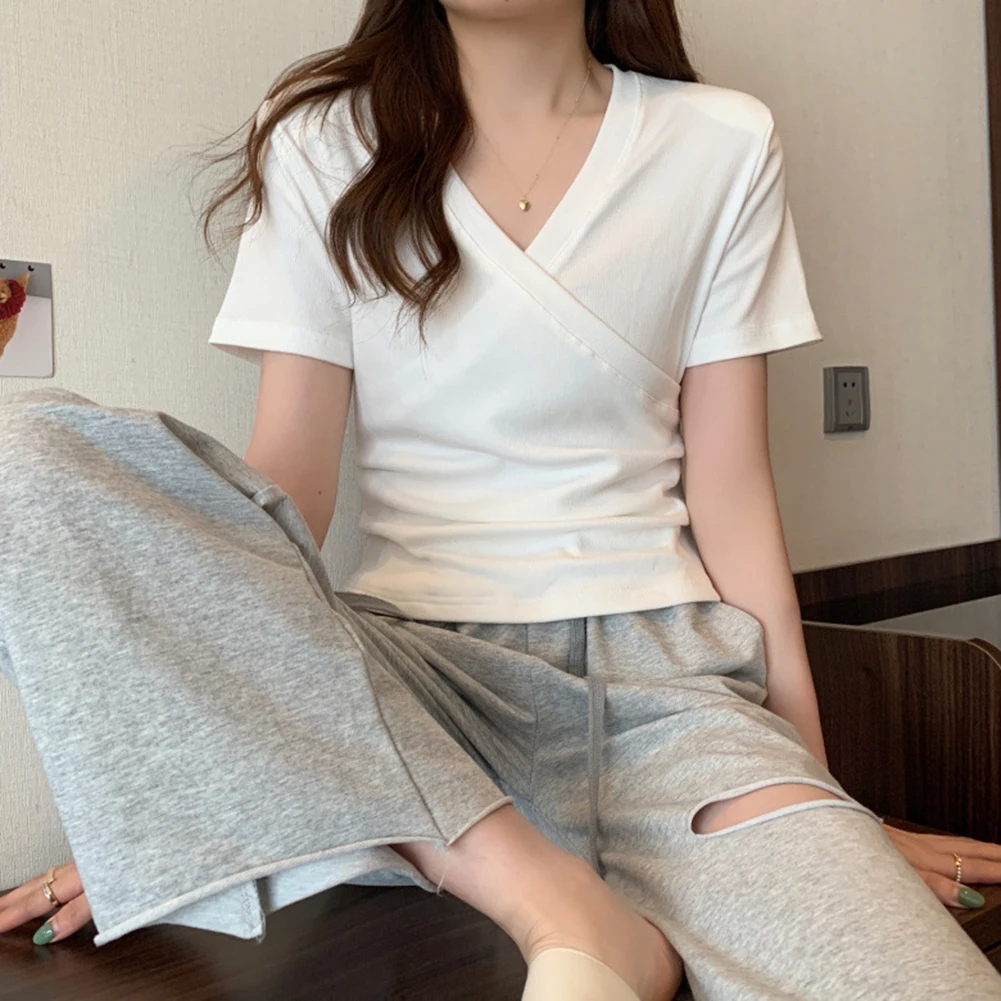 

Female T-Shirt Cross V-Neck Short Sleeve Skin-friendly Slim-Fitting Solid Color Streetwear Daily Holiday Comfy