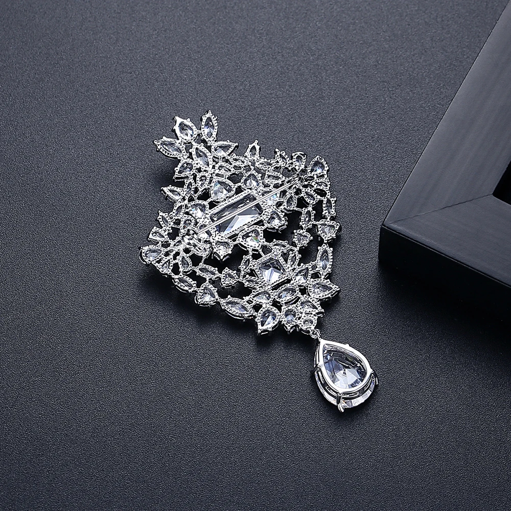 LUOTEEMI Luxury Brooch Bouquet for Bride Clear Flower Shape Cubic Zircon Wedding Bridal Dress Pins Accessories Christmas Gifts