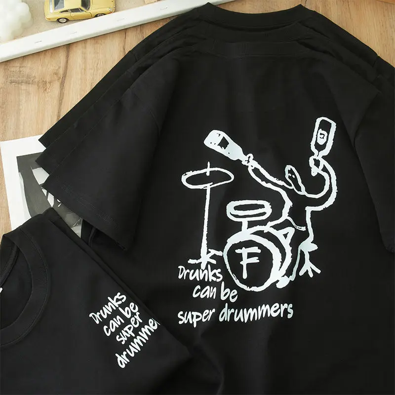 

2024 New Men and Women Trendy Retro Street Personalized Graphic Printed T-shirt American Hip Hop Loose Casual Short sleeved Top