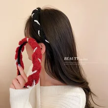 

LOVOACC Korea Stylish Faux Pearls Twisted Hairbands for Women Girl Red Black Color Plush Wide Brimmed Hair Band Accessories