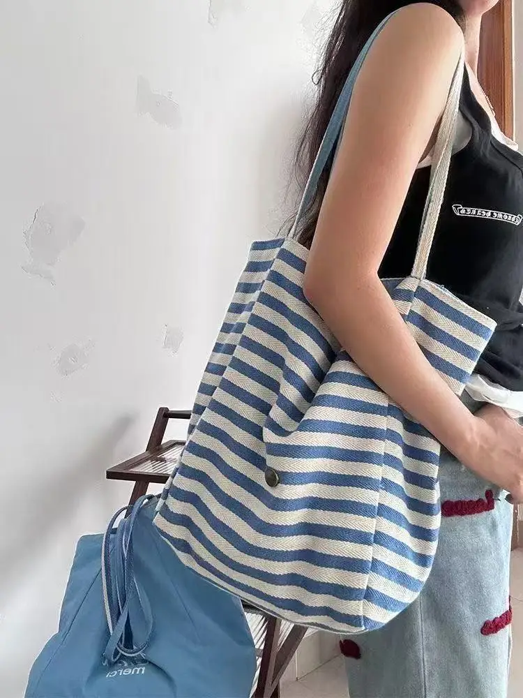 sac fourre-tout, sac double face, sac réversible, sac coton, sac rayé, sac uni,
