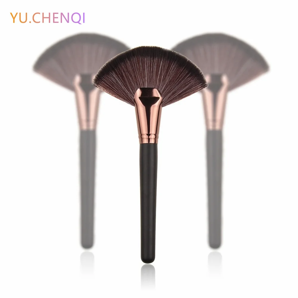 Makeup Powder Sector Brush Soft Hair Blusher Brush Cosmetics Eyeshadow Concealer Blush Women Professional Foundation Beauty Tool