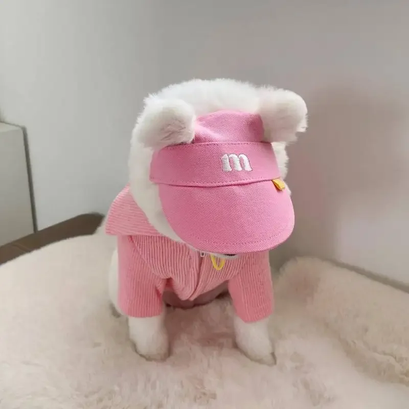 Chapeau brodé pour petits chiens, 3 couleurs, réglable avec élastique, accessoires pour animaux de compagnie - 2025 - Vêtement et accessoires pour chiens - Doglovedesign