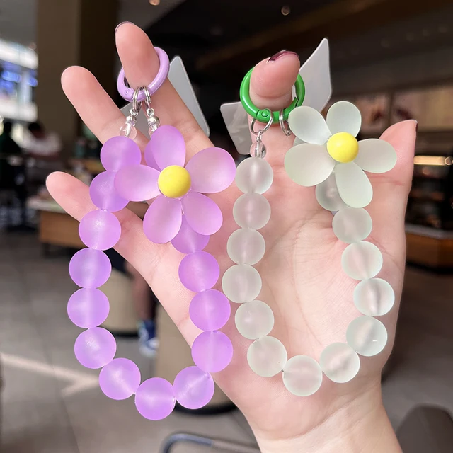 Cordão para Celular com Pingente de Contas Foscas e Flor Colorida