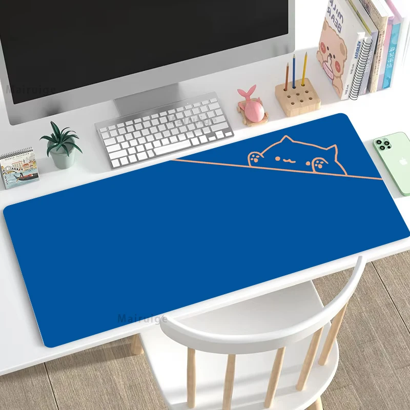 Minimalist Peeking Cat Desk Mat