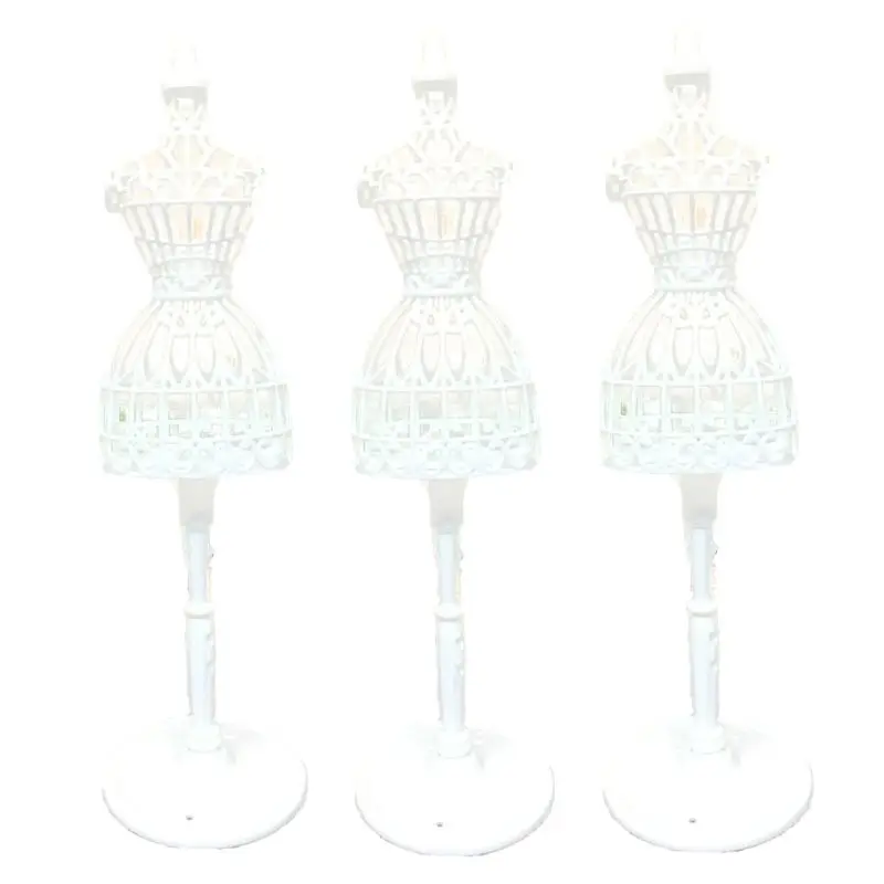 Рисунок 6 - Реалистичная вешалка для кукольных аксессуаров