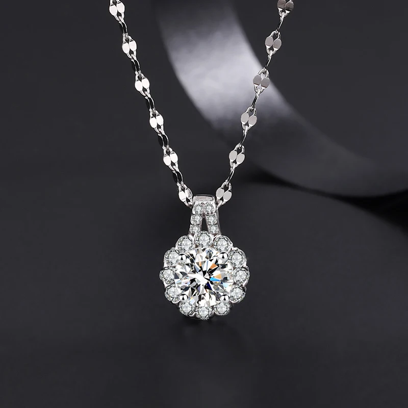 

Vintage Sunflower Necklace Aaa Zircon Pendant Necklace Female Simple Clavicle Chain Gift Engagement Party Wedding Jewelry 2022
