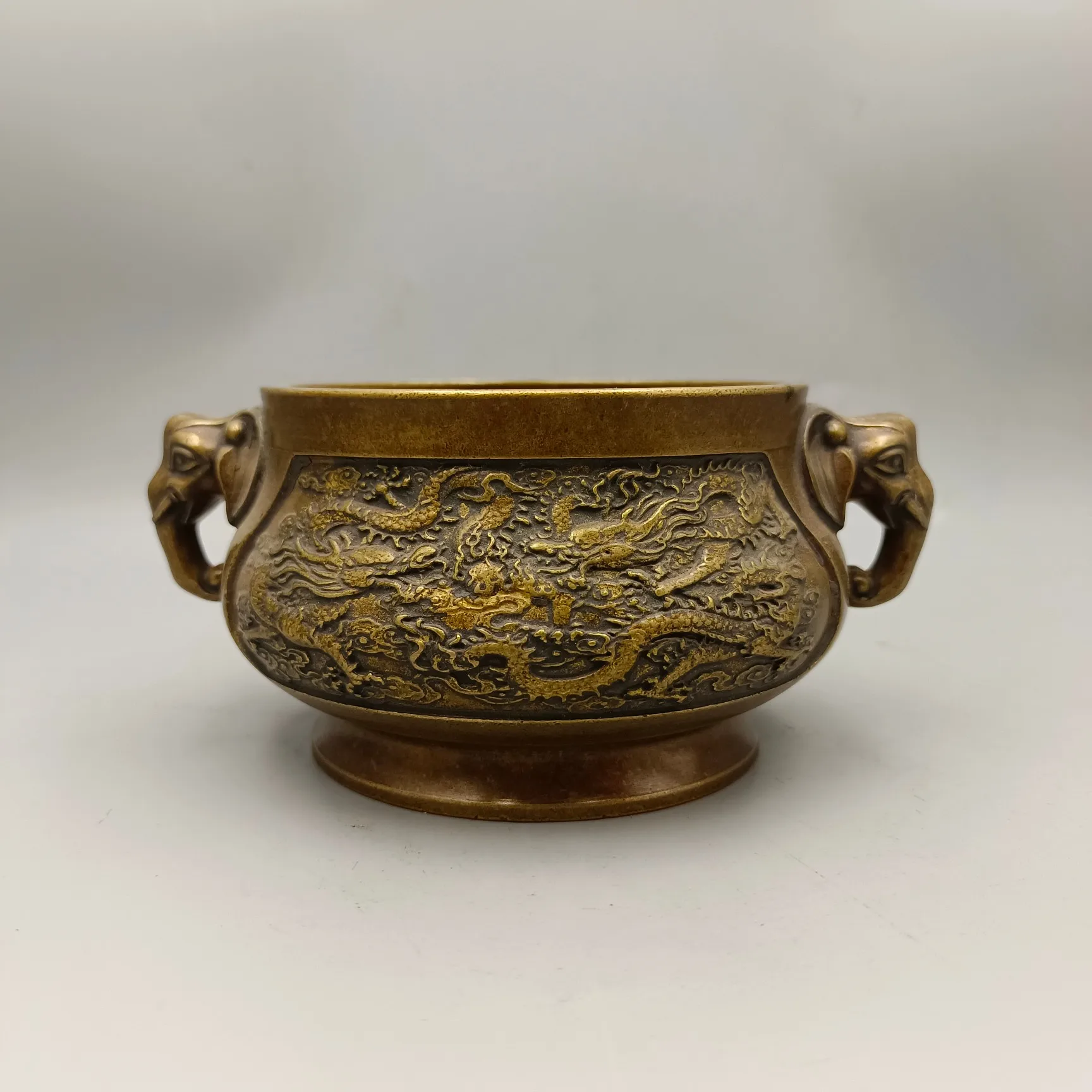 

Double Dragons Playing with Beads, Elephant Ears, Copper Incense Stoves, Antique Bronze Ware Collection, Copper Ornaments, Polis