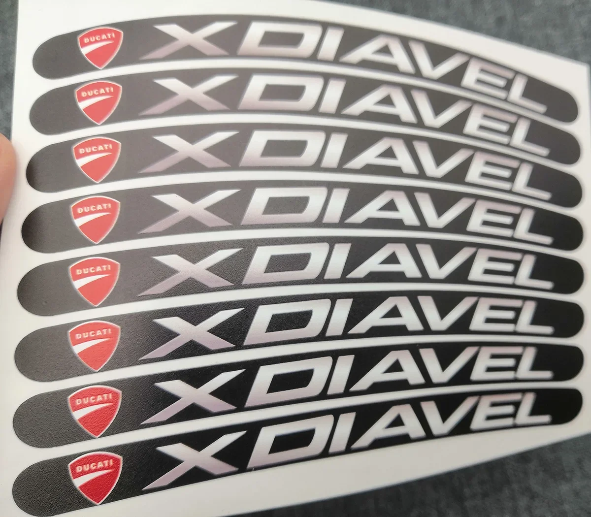 Ducati X Diavel  Į  ƼĿ ̳Ʈ, 8 X 