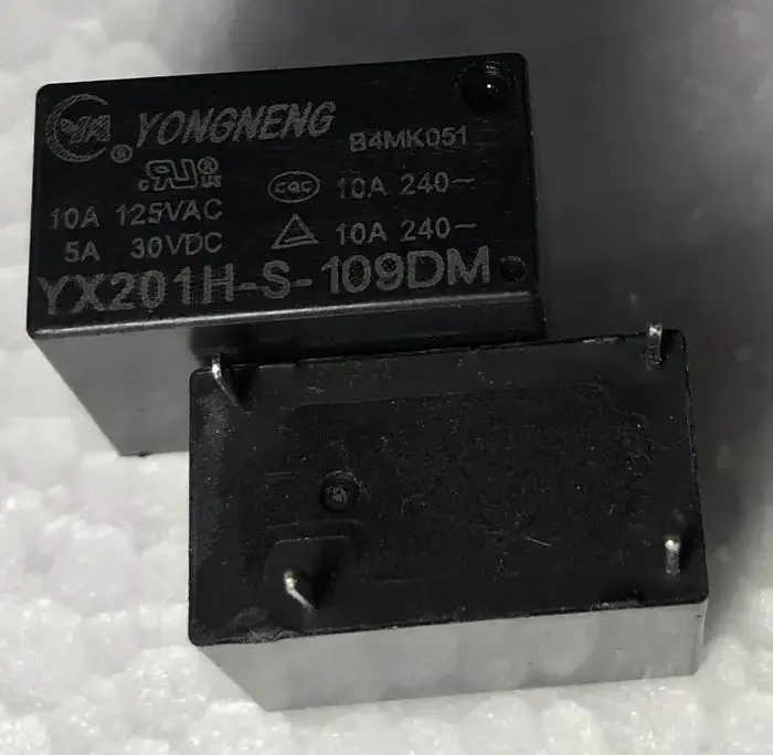 New YX201H-S-105DM ; YX201H-S-109DM ; YX201H-S-112DMF (32F-1A-10A) Relay 4pins
