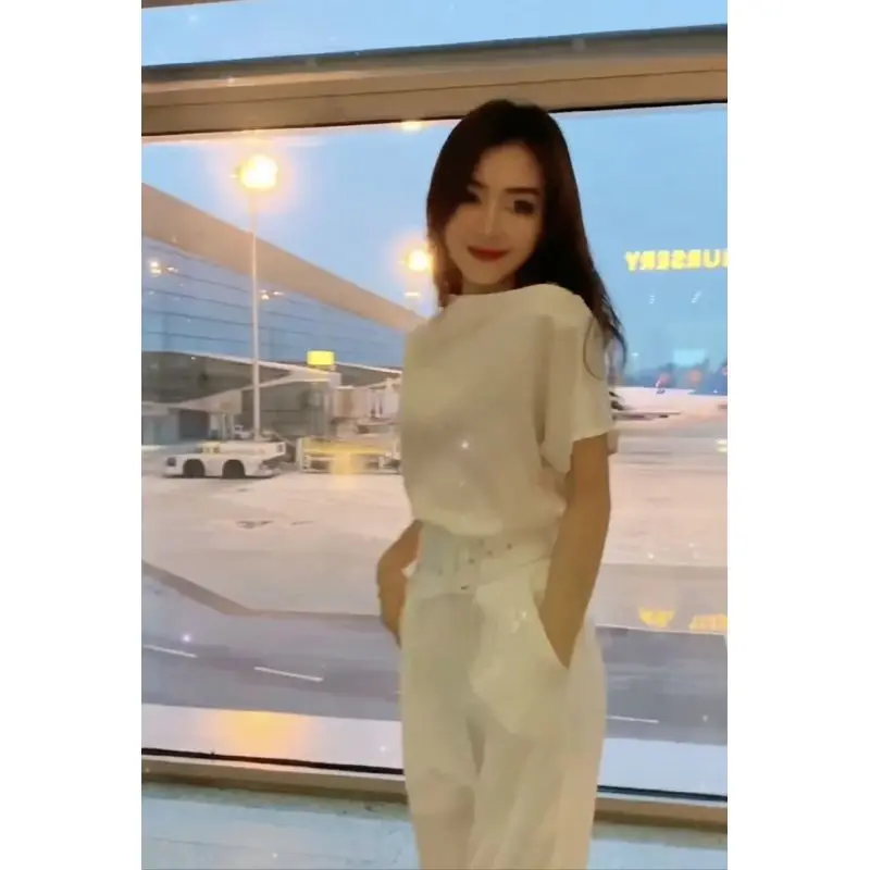 Рисунок 4 - Модный комплект для женщин