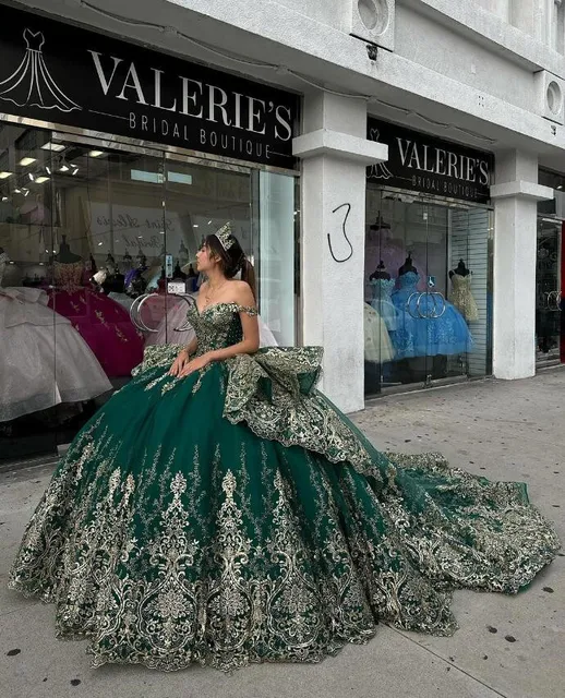 Verde Esmeralda Sparkly Princess Quinceanera Dresses Off Shoulder Luxury  Gillter Applique vestidos de 15 quinceañera Customised - AliExpress