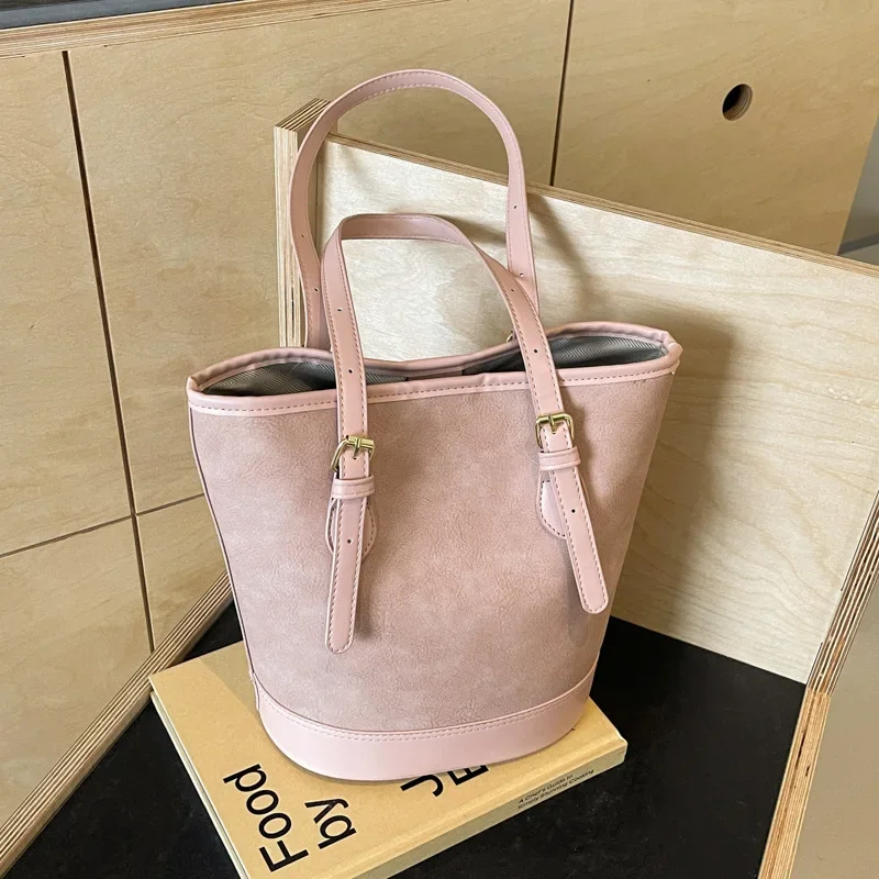 Large Capacity Fashion Temperament Commute Women's 2024 New All-Match Shoulder Underarm Bucket Women's Bag