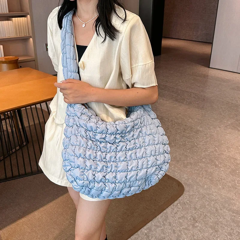 

Girl Bags Design Fold Cloud Bag Autumn and Winter Casual Crossbody Bag Texture Foreign Style Large Capacity Dumpling Bags