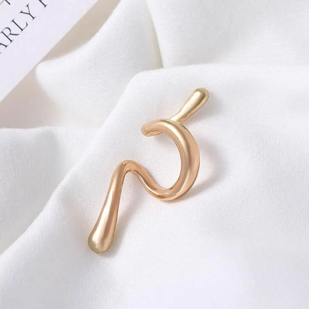 Chic Irregular Design Geometric Distortion Snake Ear Cuff Earrings for Women Without Piercing