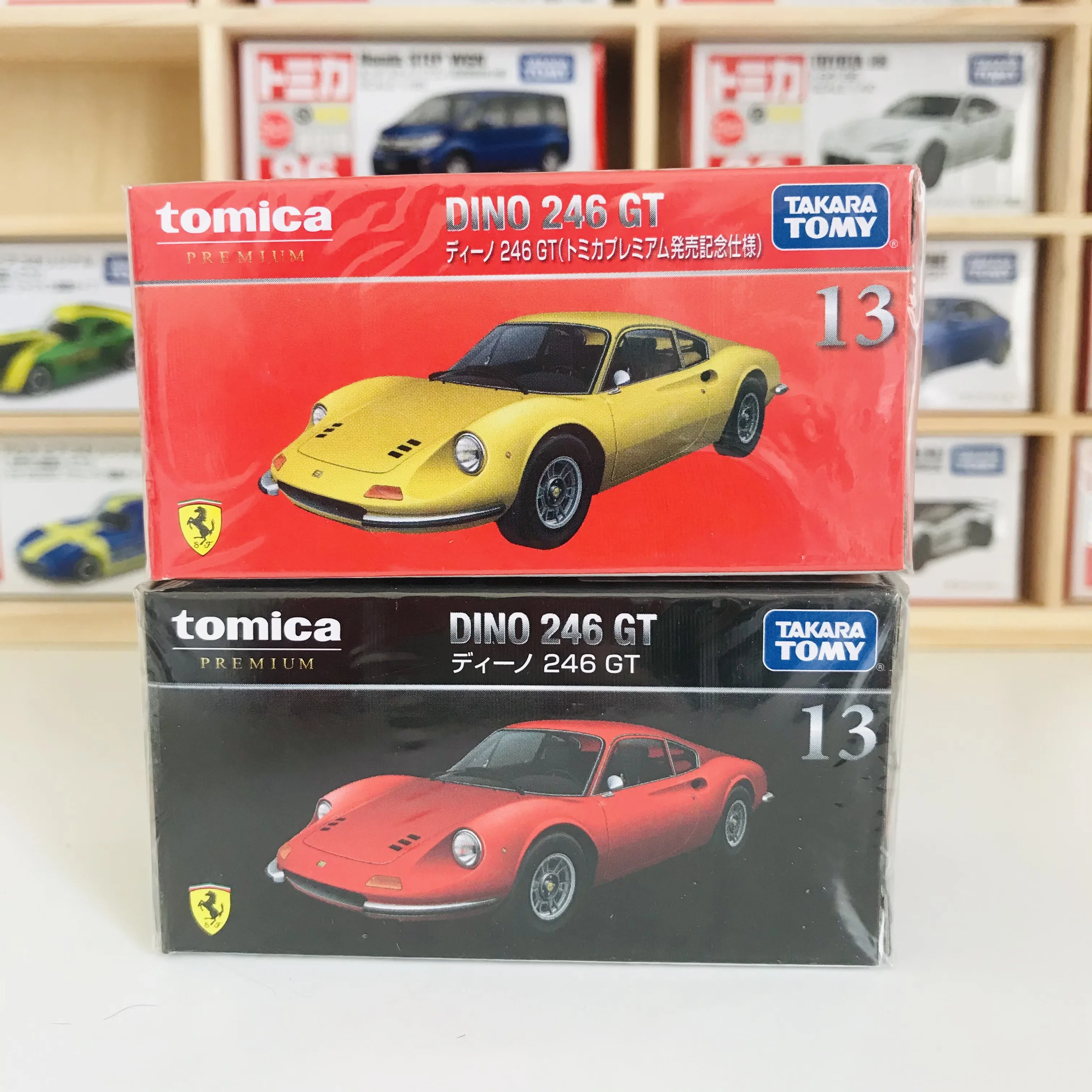 

Модель игрушечного автомобиля Tomy tomica 1/64 в черной коробке № 13 для первого ограниченного времени из сплава DINO 246G