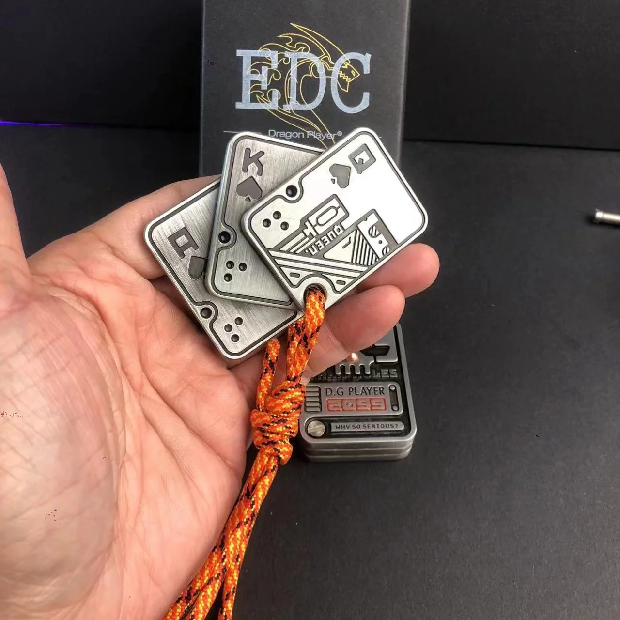 

AQK Poker EDC Push Card Pop card Coin fidget spinner hand piece decompression toy casual game gift