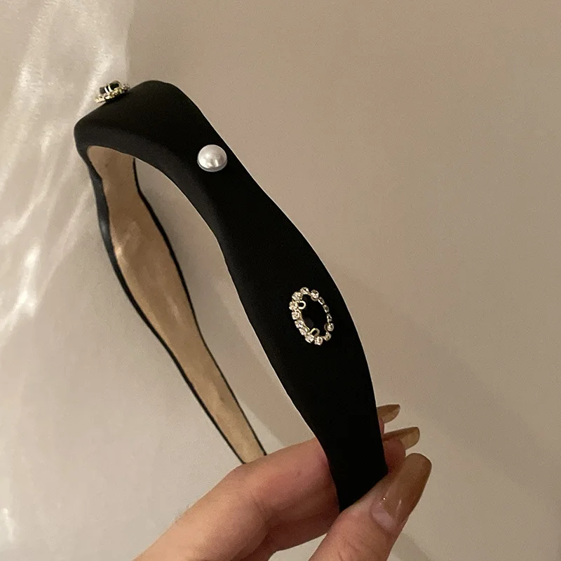 Fascia Per Capelli HKM Con Diamanti Sintetici - Design Ondulato Per Cavallo Elegante - Foto 11