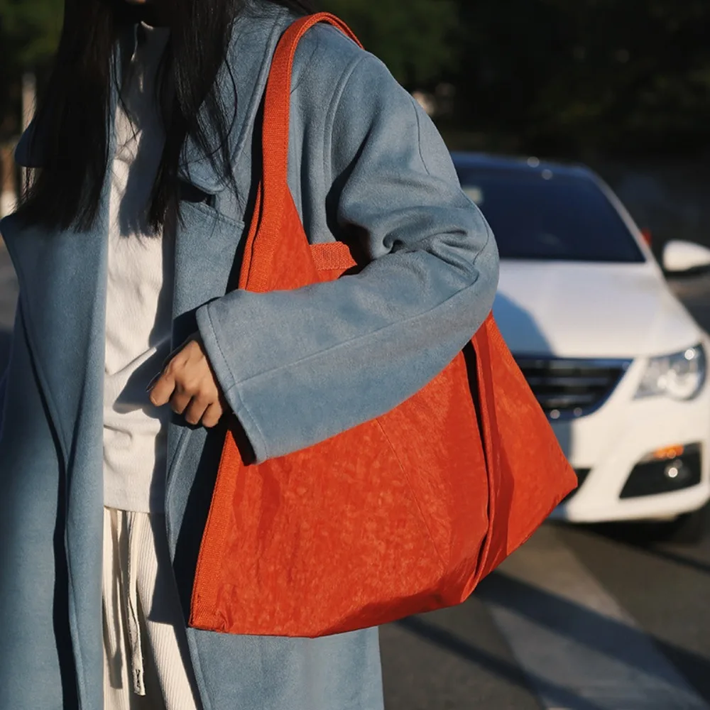 

Solid Color Fashion Shoulder Bag High Quality Nylon Versatile Tote Bag Handheld Cloth Bag