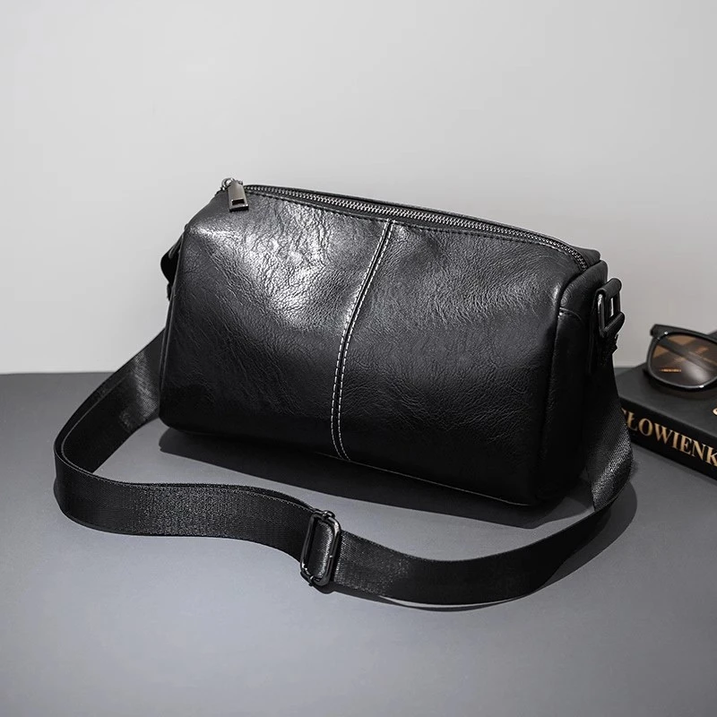 Fashionable New Shoulder Bag 2023, Simple And Casual Small Square Bag, Large Capacity, High-End Feeling, Crossbody Men's Bag
