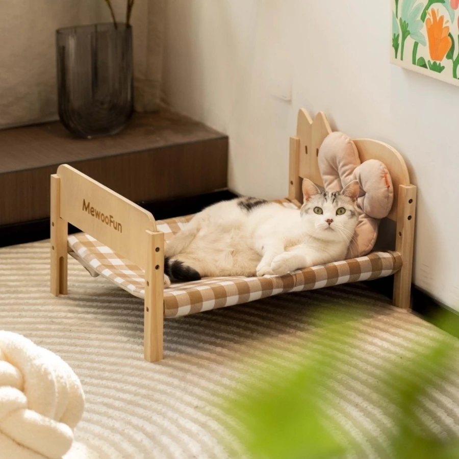 miniature bed for cat