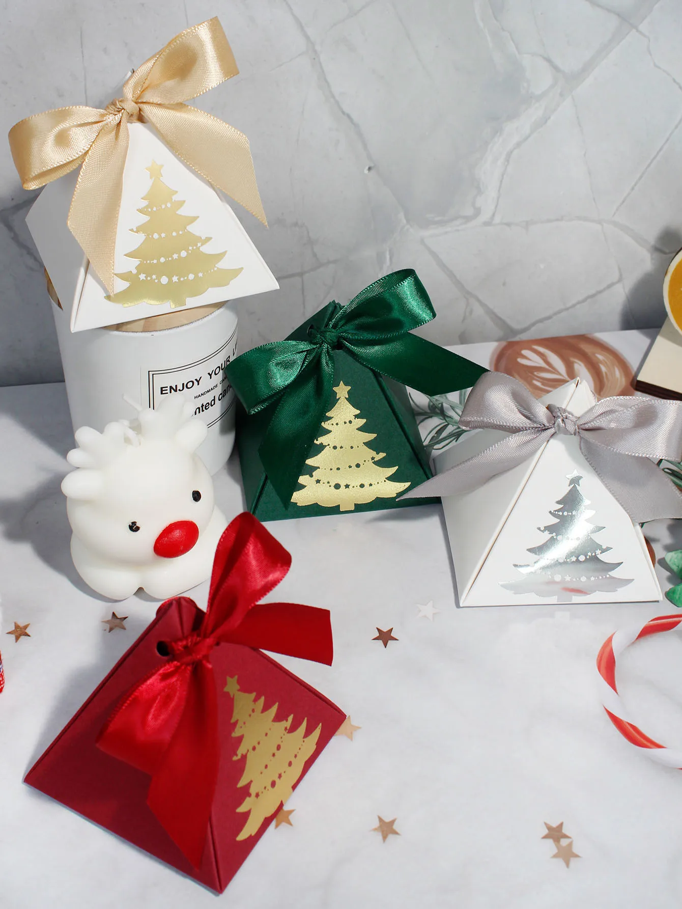 Frohe Weihnachten Dreieck Box Süßigkeiten Keks Geschenk Packag Boxen Taschen mit Band Jahr 2024 Party Dekoration liefert ﻿