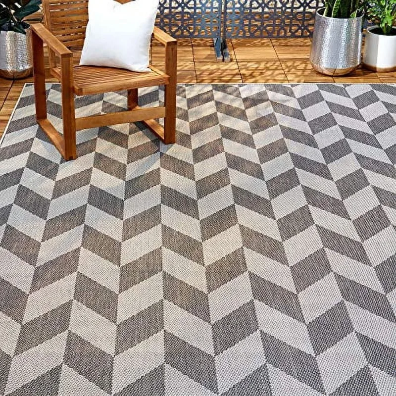 

New York Patio Country Calla Contemporary Herringbone Indoor/Outdoor Area Rug, Black/Grey, 7'9"x10'2"