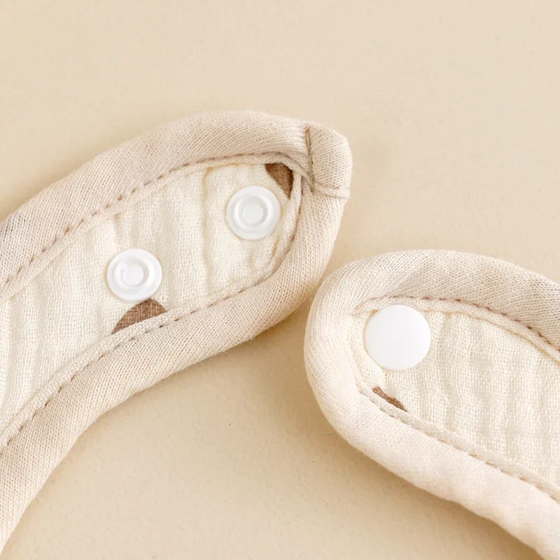 New Gauze U-shaped Baby Bibs Cute 6 Layers Cotton Saliva Towel Newborn Burp Cloths Bandana Scarf for Boy Girl Feeding Drool Bib 2