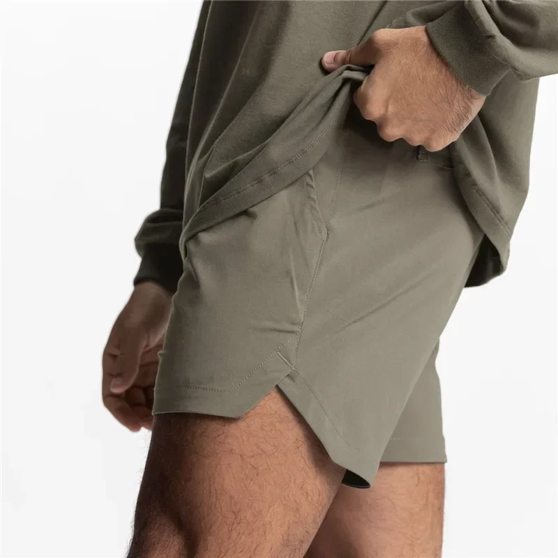 2024 Summer New Gym Jogging Exercise Shorts Men's Sports Fitness Quick-drying Multiple pockets Running Shorts Men Casual Shorts