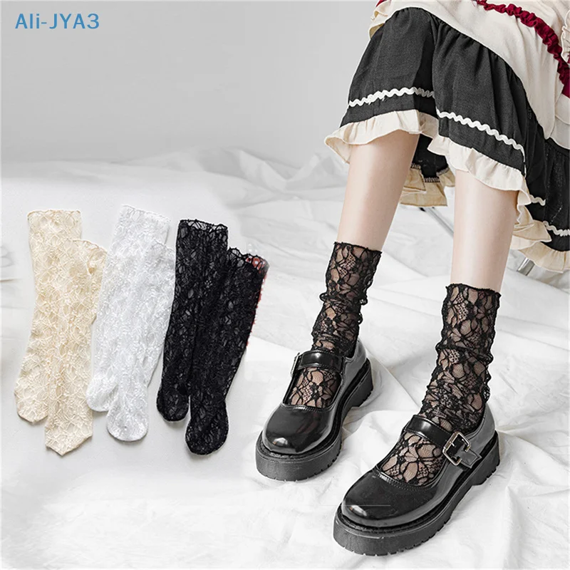 

Женские носки в стиле ретро