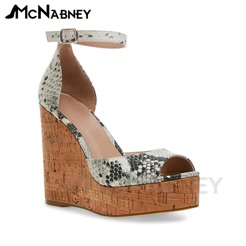 

Snake Pattern Wedge Sandals Peep Toe Buckle Summer Shoes Sexy Wood Grain Platform Sandals for Women Fashion Style High Heels New