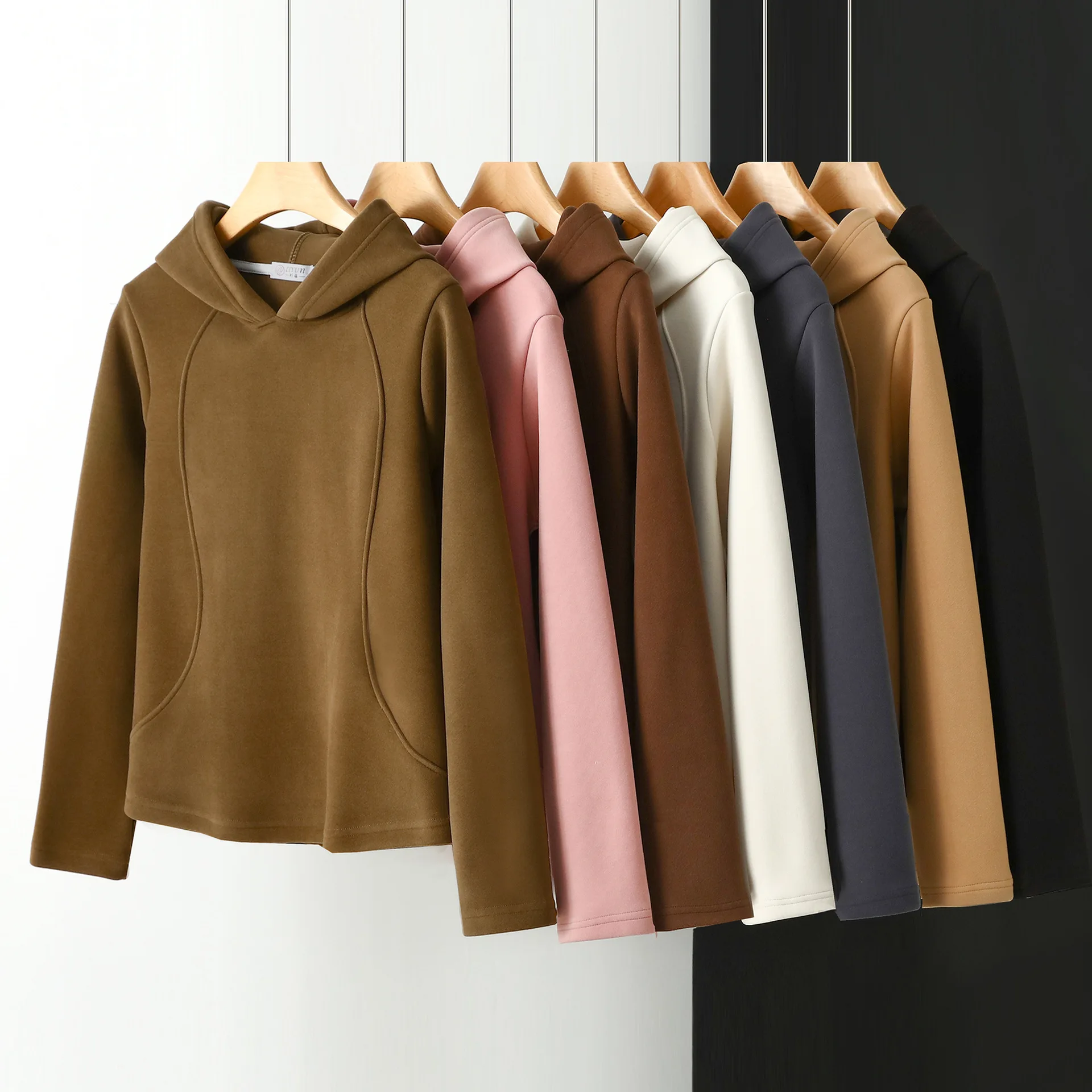 

Womens Hoodies Solid Color 2022 Autumn Winter Fashion Hooded Streetwear Thick Warm Sweatshirt Casual Female Baggy Pullovers Tops