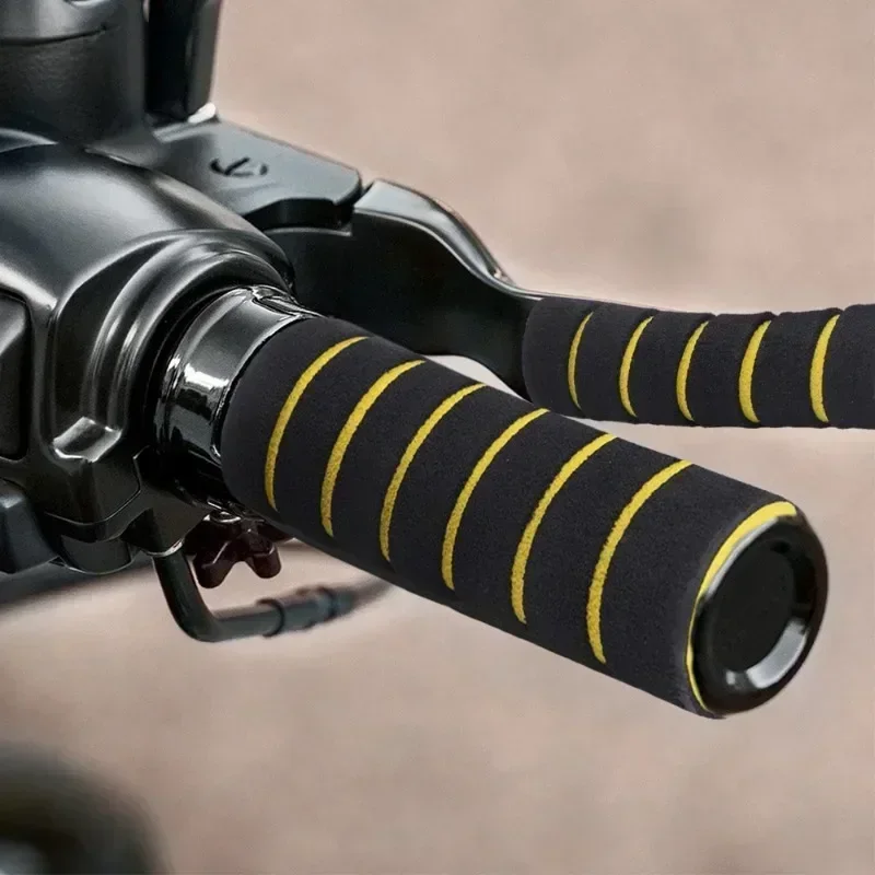 4Pcs/set Motorcycle Handlebar Grip Universal Handle Bar Cover Brake Clutch Lever Soft Sponge Foam Grips Cover Motorcycles Grip