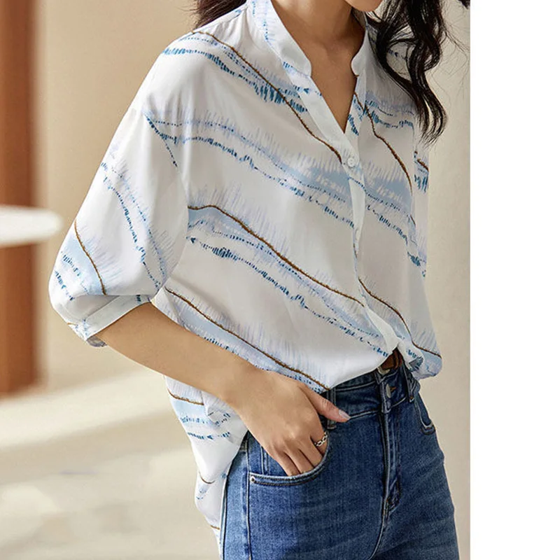 Fashion Women Blouses 2022 Spring Summer Clothes V-Neck Striped Printing 3/4 Sleeve Casual Loose Single Breasted Chiffon Shirt