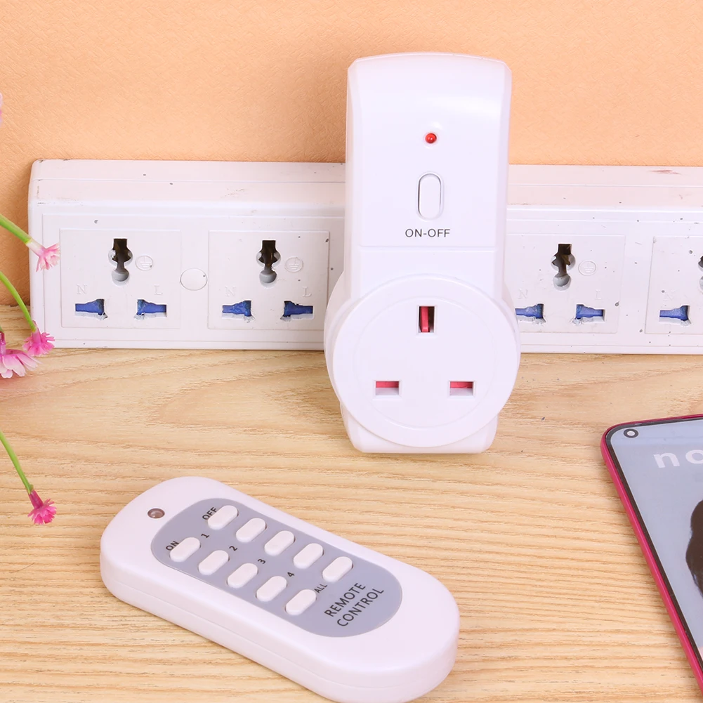 UK Plug Excellent Craftsmanship Well Durability Wireless Remote Control Smart Socket Electrical Outlet Lamp Power Switch