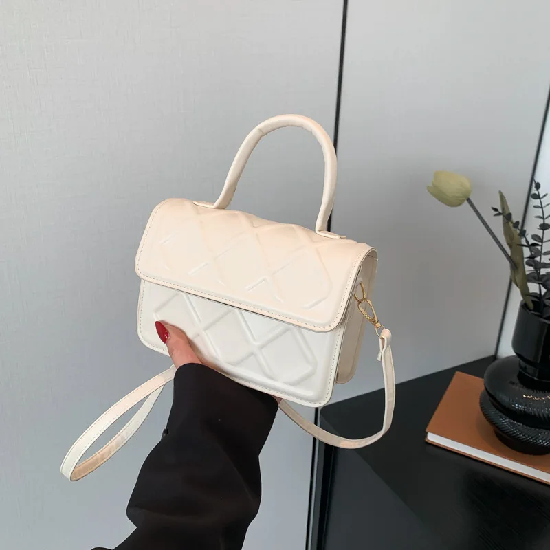 2024 Summer New Solid Color Shoulder Bag Design Fashion Simple Handheld Shoulder Crossbody Small Square Bag Trendy