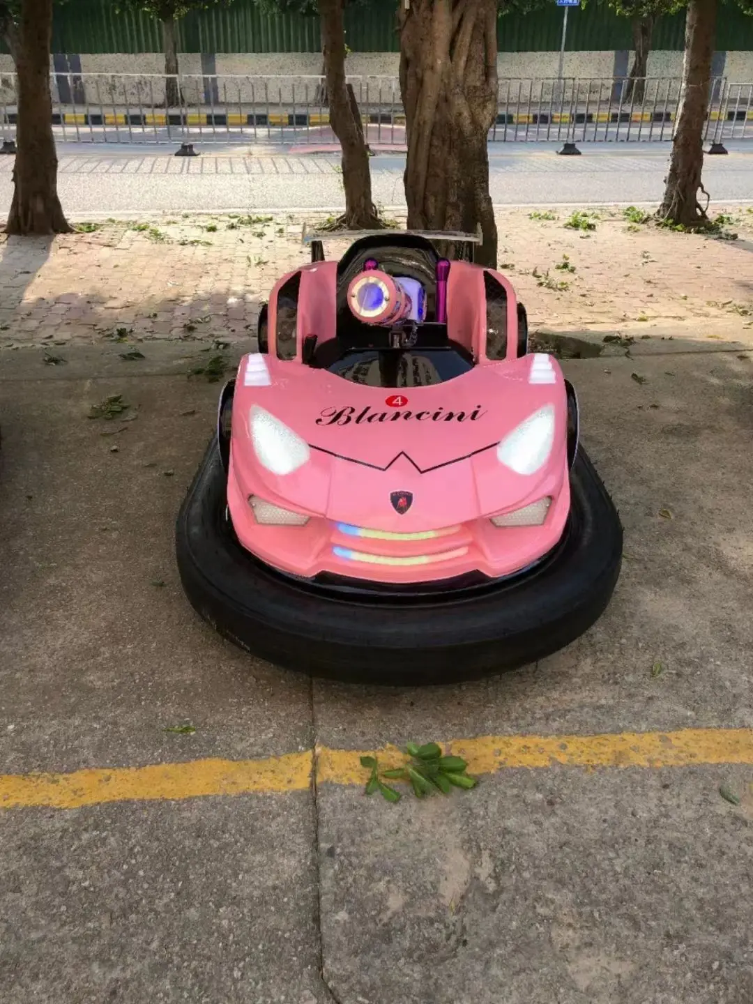 Kids Toy Battery Electric Ride on Car Mini Kids Outdoor Bumper Car Vehicle Amusement Park Rides Mini Bumper for Sale
