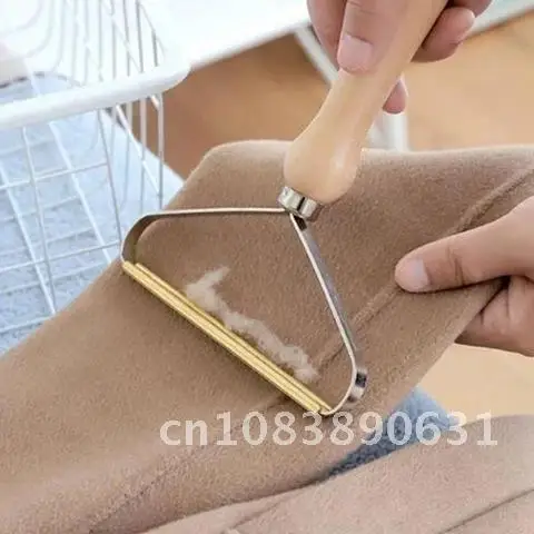 

Hand Lint Remover Clothes Fuzz Fabric Shaver Brush Fluff Removing Roller