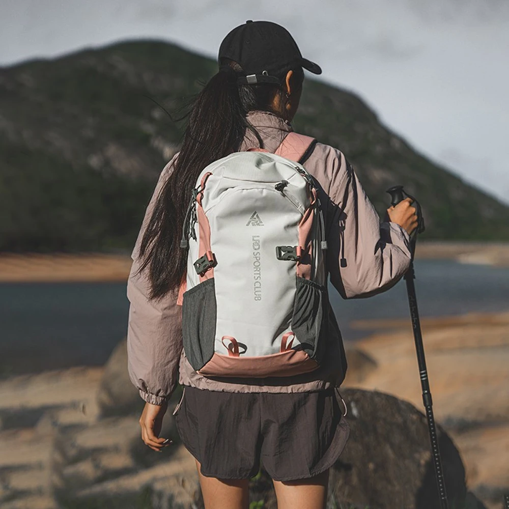 Lightweight Hiking Daypack Backpack 4