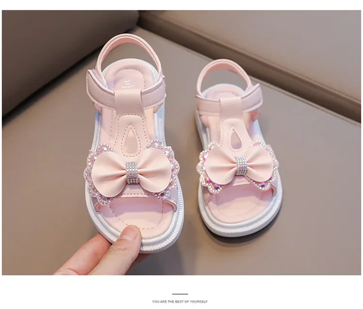 Kid Shoe Girl Soft Soles Casual Shoe Fashionable Princess Shoes New Water Diamond Beach Shoes Bow Shaped Girl Sandals Sandálias