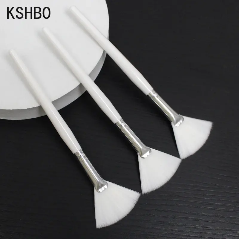 KSHBO 3pcs Practical Facial Brushes Fan Makeup Brushes Soft Portable Mask Brushes Cosmetic Tools for Women Ladies Girls Tools 6