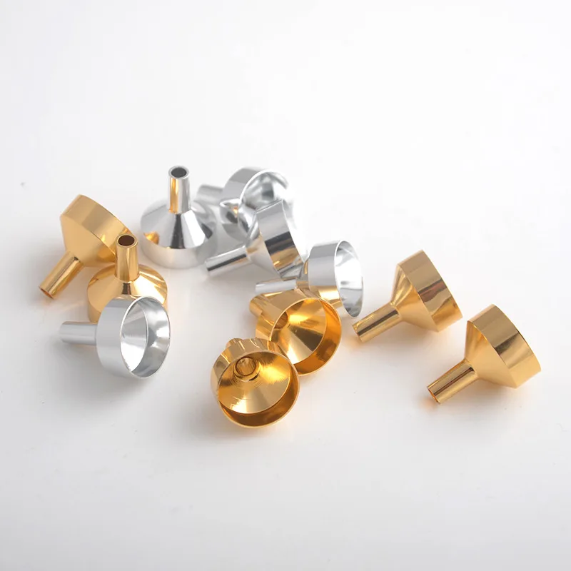 10pcs Metal Mini Funnel Kitchen Oil Liquid Funnel with Detachable Filter Wide Mouth Funnel for Repackage Perfume Kitchen Tools