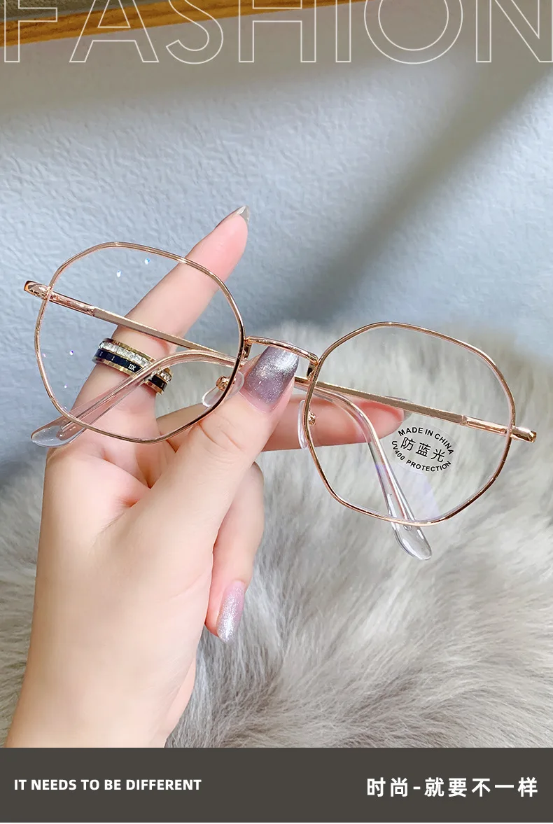 Trend Classic Metal Anti-Blue Light Glasses Donna Uomo Vintage Montatura Poligonale Occhiali Da Gioco Per Computer Occhiali Da Vista Blu Ray